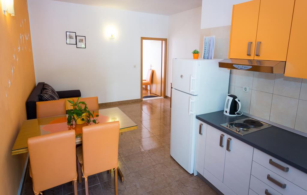 פודאצה Apartments Bonaca מראה חיצוני תמונה