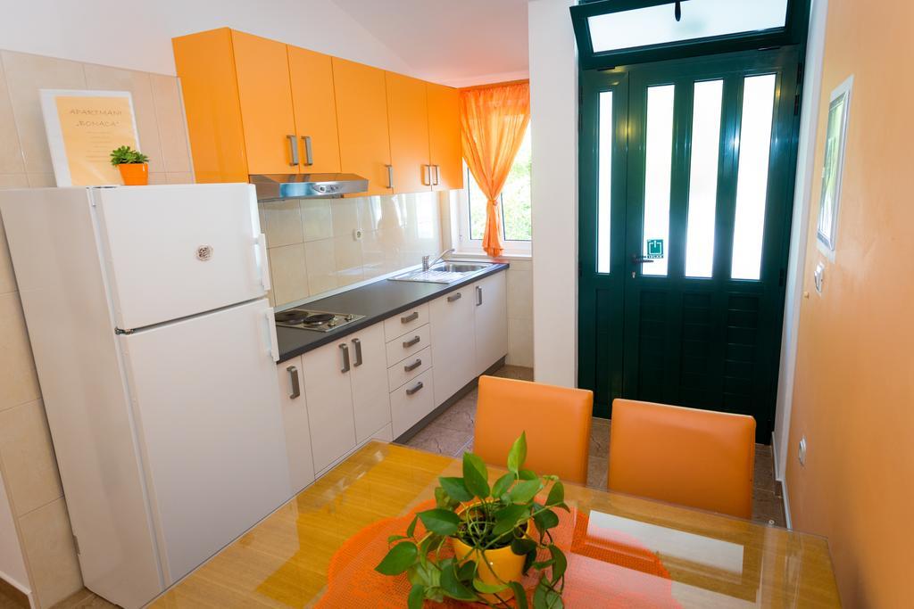 פודאצה Apartments Bonaca מראה חיצוני תמונה